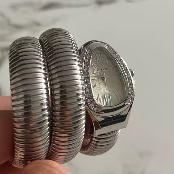 Serpenti Silver Elegant&Timeless Wrap Watch, BESTSELLER main image 8